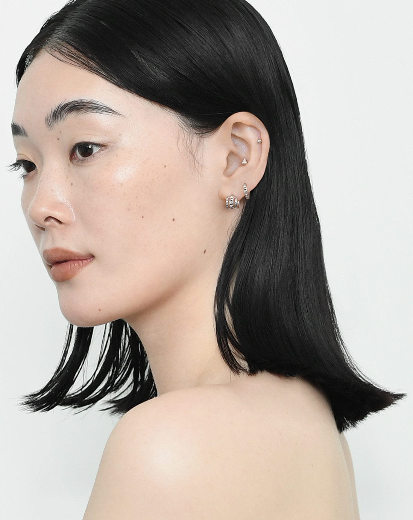 studs body pierce 04〈K18 YG〉